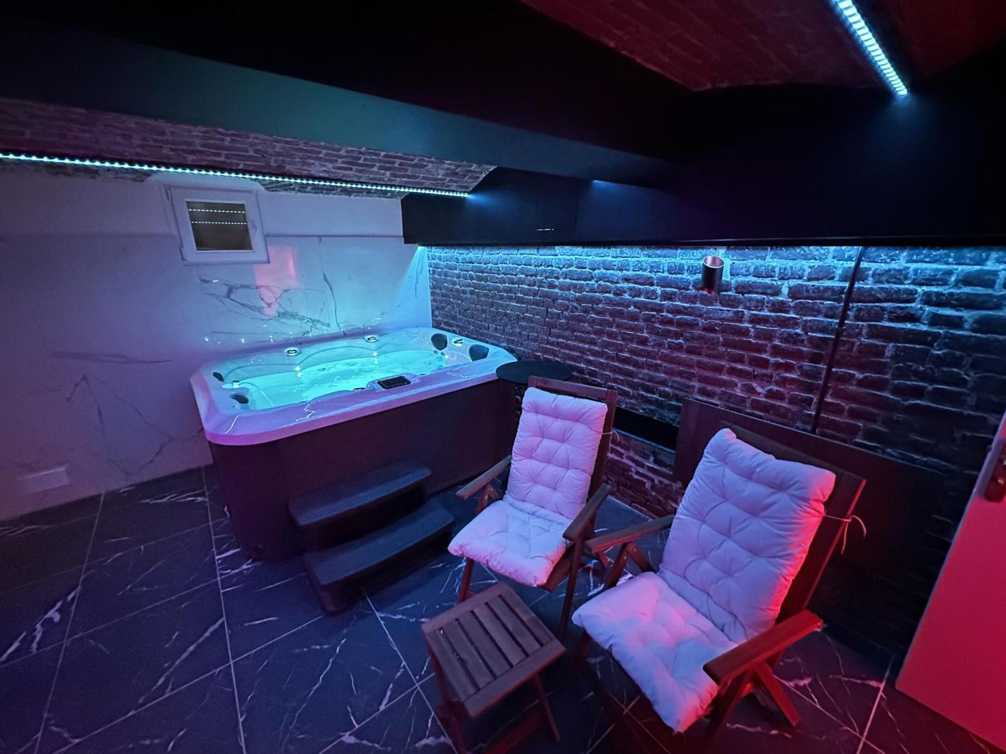 Le Bijou - Appartement, Sauna Et Jacuzzi - Lille Eksteriør billede